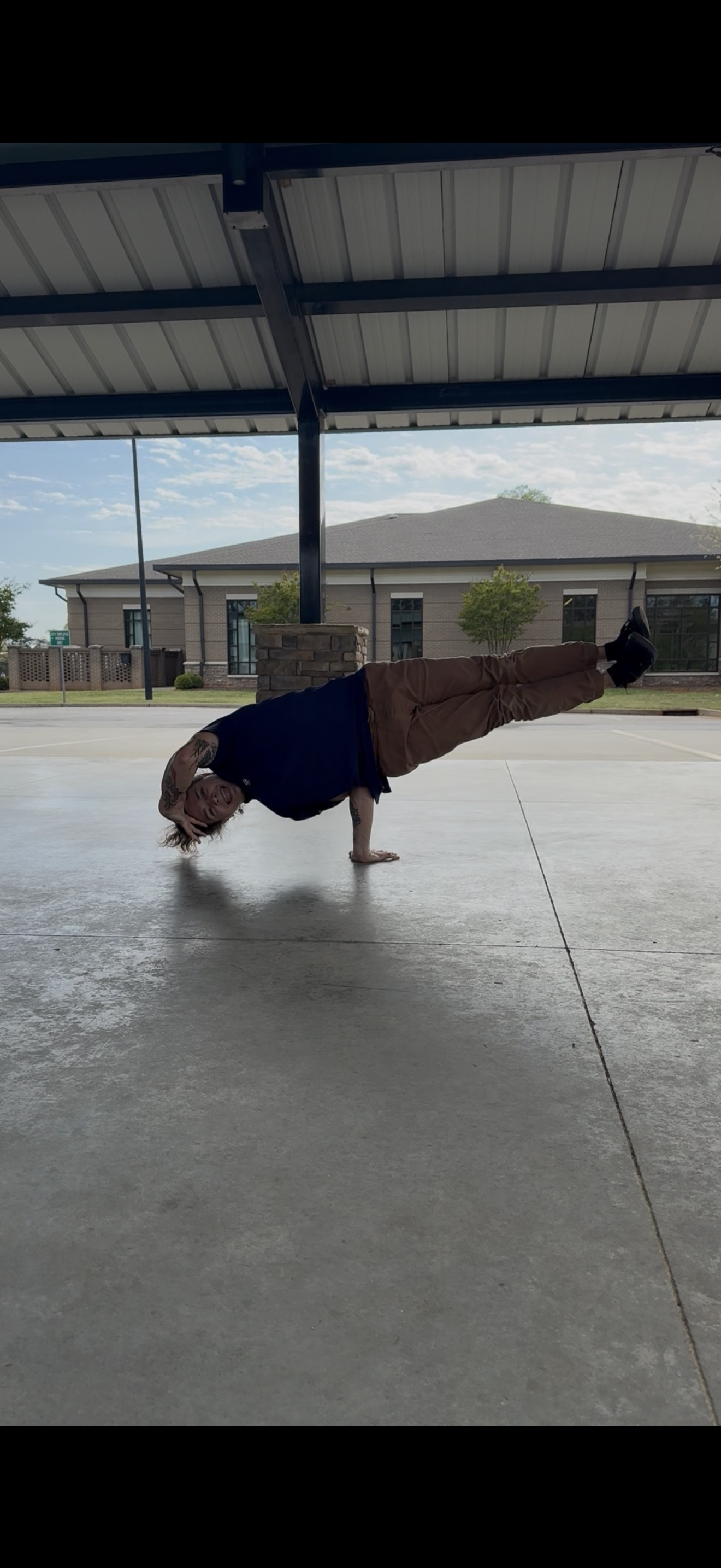 Freestyle breakdance freeze pose